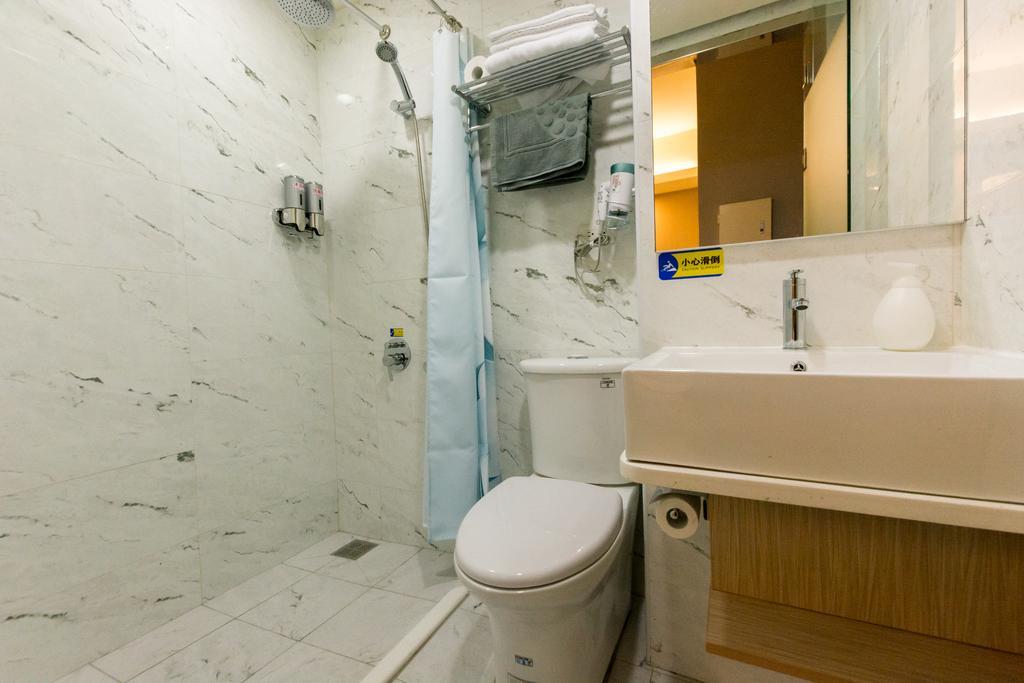 荳蔻年華 Apartment Tainan Exterior photo